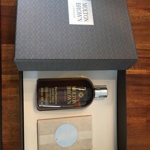 Molton Brown London men’s body wash & soap